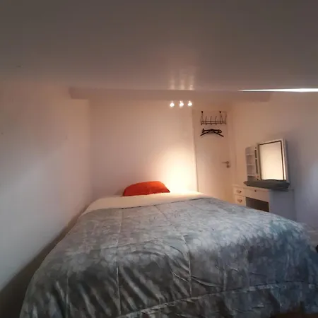 Loris Homestay szállás